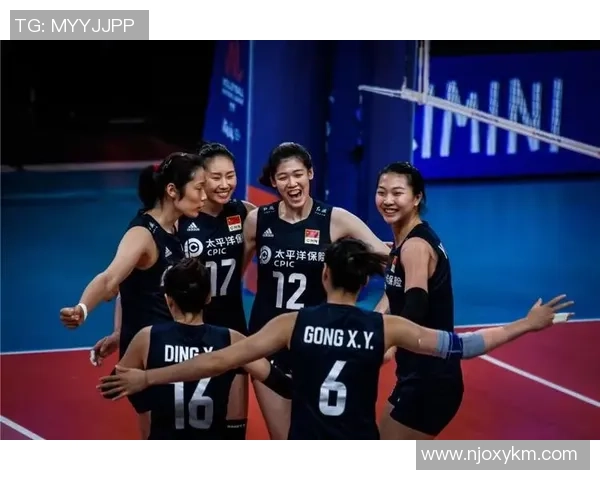 重庆排球队与南京排球队赛后复盘分析意识差异及其影响 重庆排球队与南京排球队赛后复盘分析意识差异及其影响