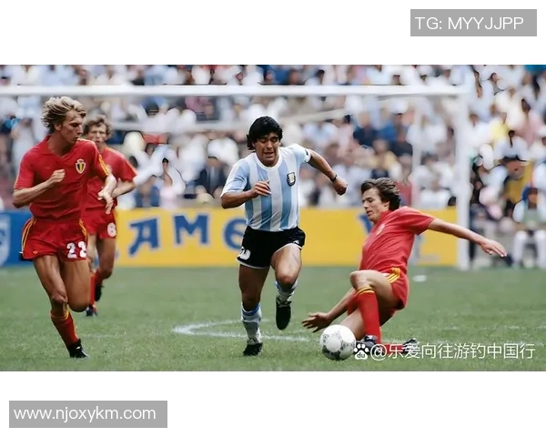 马拉多纳足球明星排名揭晓谁将成为历史最佳球员之王 马拉多纳足球明星排名揭晓谁将成为历史最佳球员之王