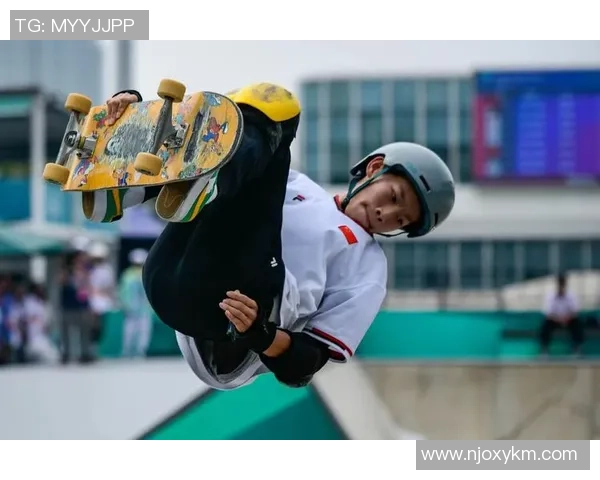 滑板纪实：记录重庆滑板队的突破历程