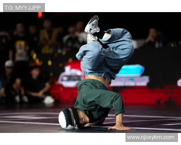 街舞评论:广州街舞队的边路渗透得失_1